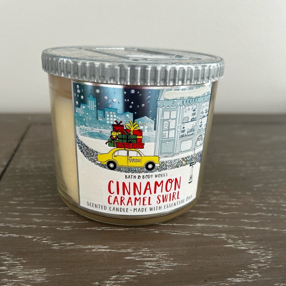 Bath & Body Works Cinnamon Caramel Swirl Candle - Silver Lid